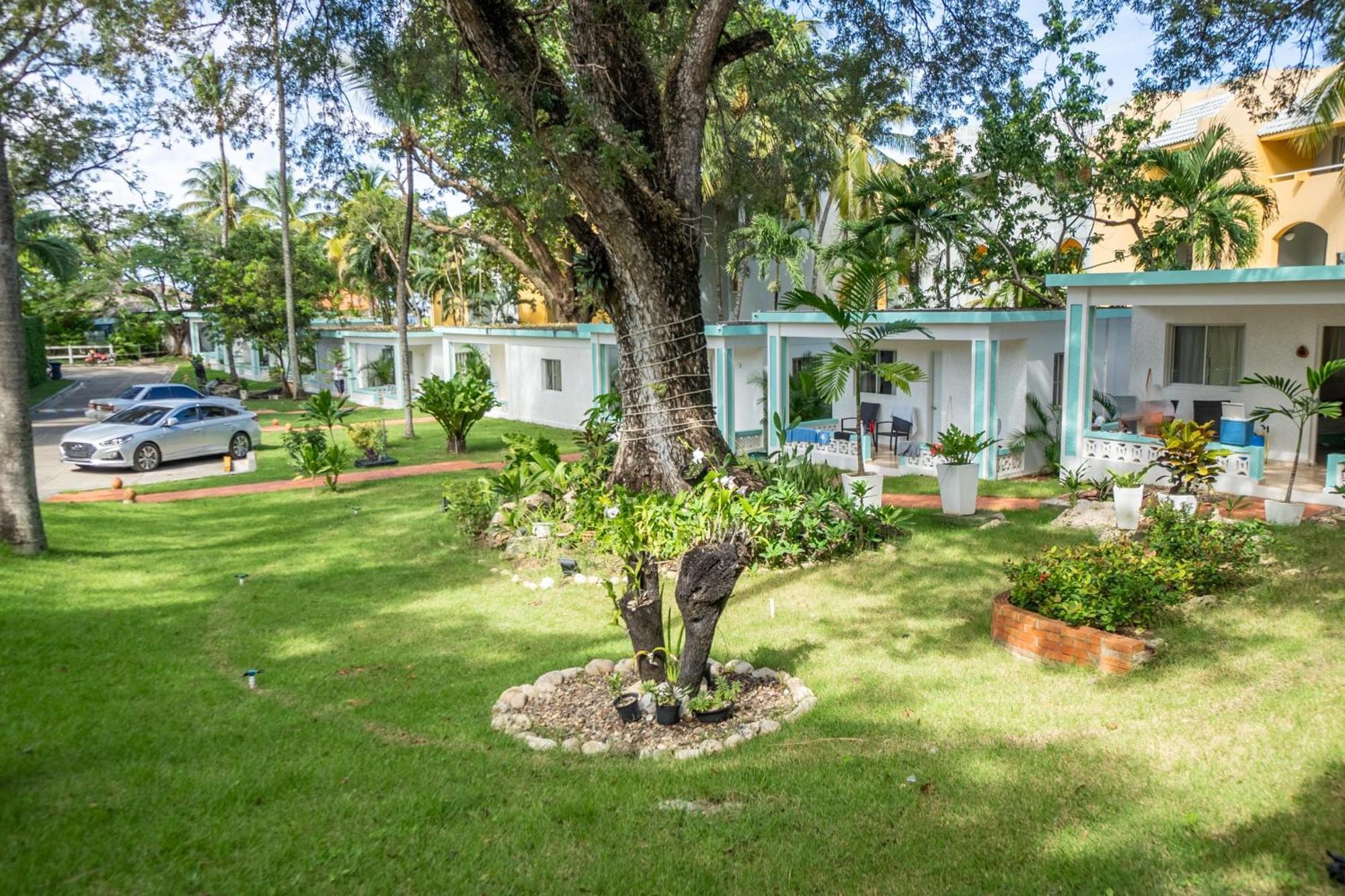 Bungalow #6 At Waterfront Playa Alicia Sosúa Exterior foto